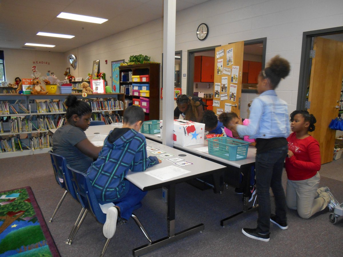 nortontechmedia's tweet photo. #gcpslearningspaces #nortontechmedia https://t.co/gcrkiZaeDm