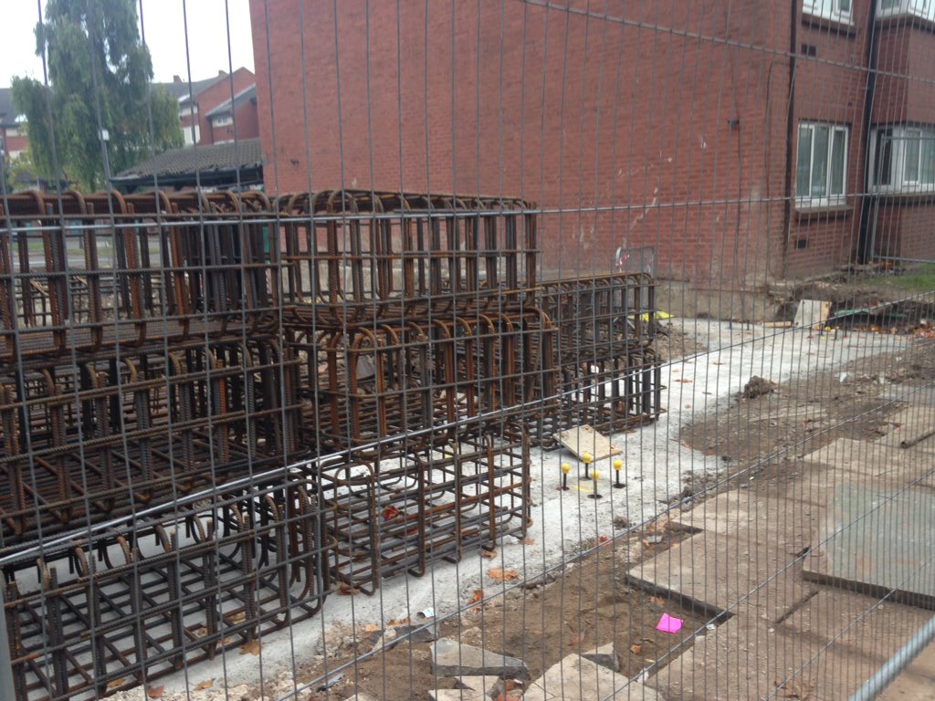 VeitchAdrian's tweet photo. Pile caps being made and placed not long now for steel job going well https://t.co/FarWit9Nfq