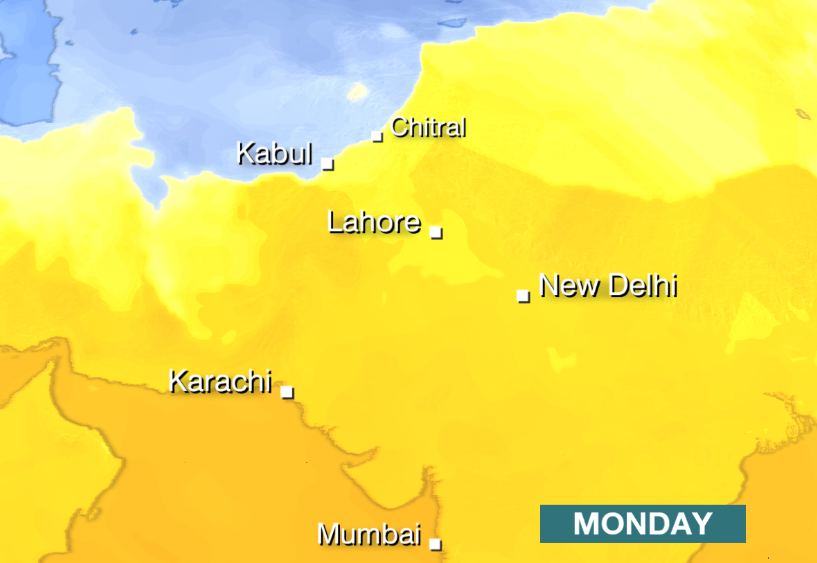bbcweather's tweet photo. Fine weather over #Earthquake hit region next few days. But colder weather with hill #snow returns on Monday. Alex D https://t.co/A6tVUhlh7p
