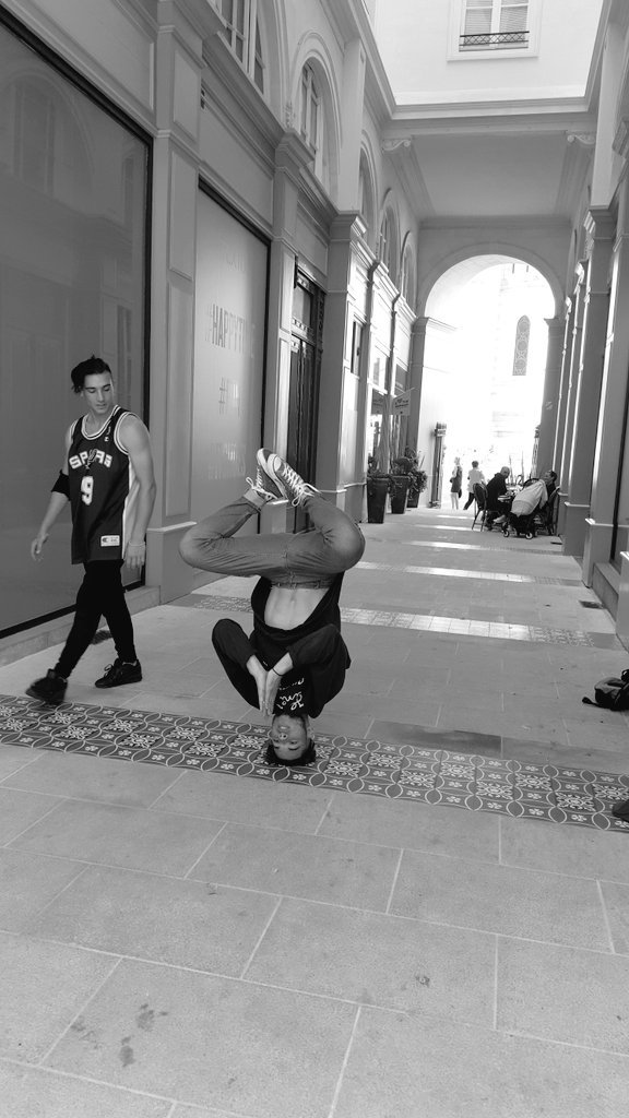 bboykid95's tweet photo. Good session Nantes #Nantes #training #session #bboy #bboyworld #NoJbebCrew https://t.co/NfXYOCkLkd