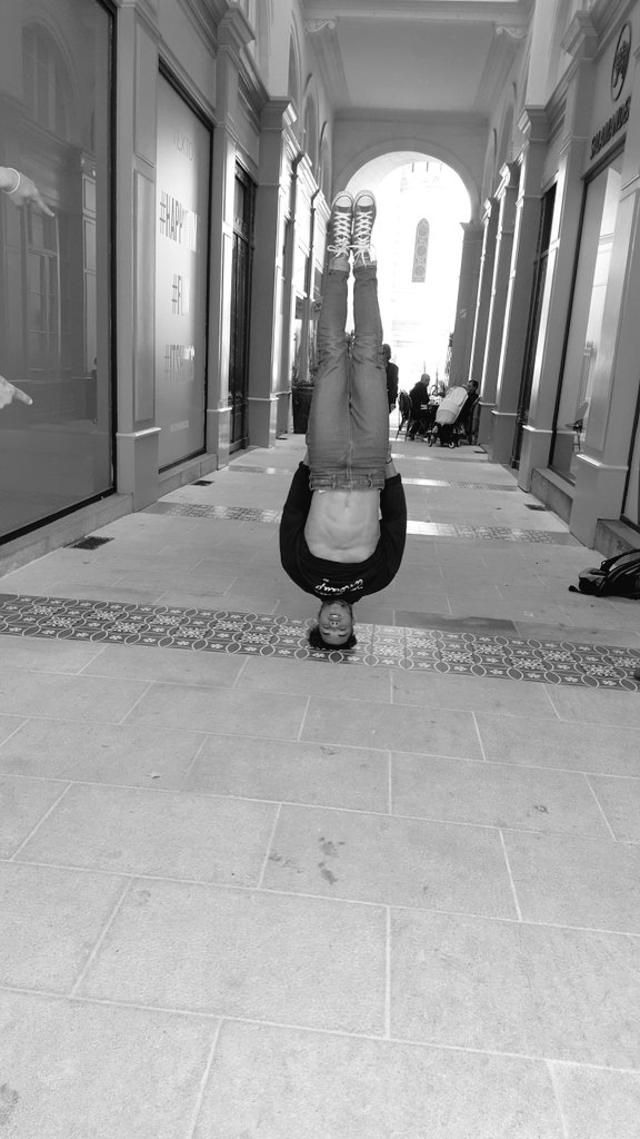 bboykid95's tweet photo. Good session Nantes #Nantes #training #session #bboy #bboyworld #NoJbebCrew https://t.co/NfXYOCkLkd