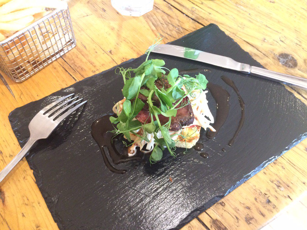 rumbapixie's tweet photo. #gametime #foodie pigeon and celeriac remolade #nomnom https://t.co/jNy3XMxOGh