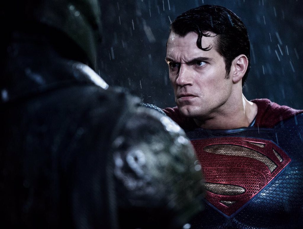 SupermanTweets's tweet photo. 150 days to go... #BatmanvSuperman 
#TheCurlisBack https://t.co/RJUbU3tmM5