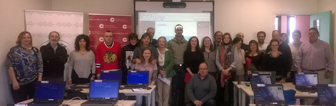 BotiguersPais's tweet photo. Els comerciants de la Seu d’Urgell aprenen sobre #ecommerce i xarxes socials https://t.co/fabhDUNzdx @openshopen https://t.co/IAOWMZ3d47