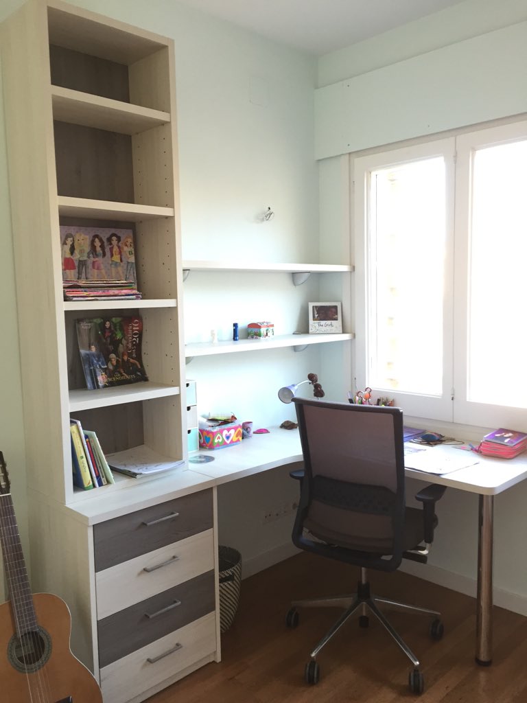 dorcasanglas's tweet photo. #habitacions #fusteria https://t.co/73WHaFGxoD