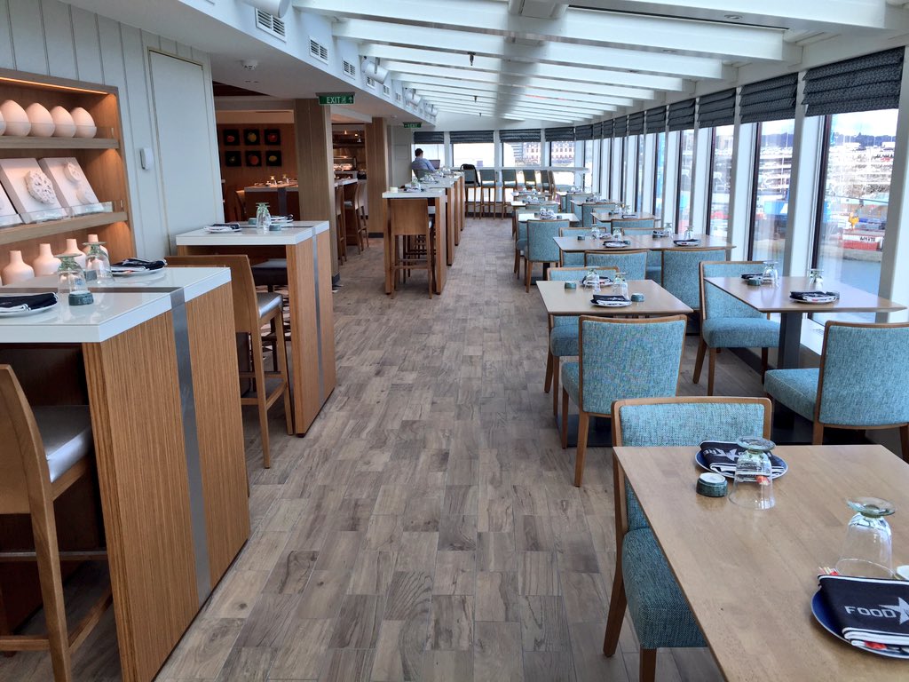 DucklingCruises's tweet photo. "COOL" That's what DirBusDevUK @NCLnickUK @NCL_UK @CruiseNorwegian thinks of #NorwegianEscape Food Republic #myclia https://t.co/gEi18BnZrB
