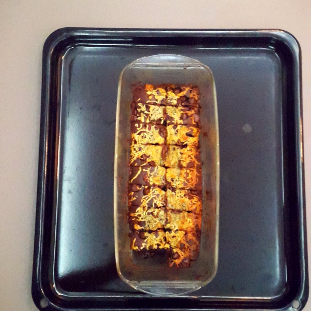 //just baked a 3-ingredient brownies for the first time