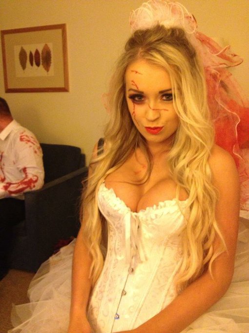 Can't wait for Halloween this year 🎃👻 https://t.co/QUMMVnq2tS