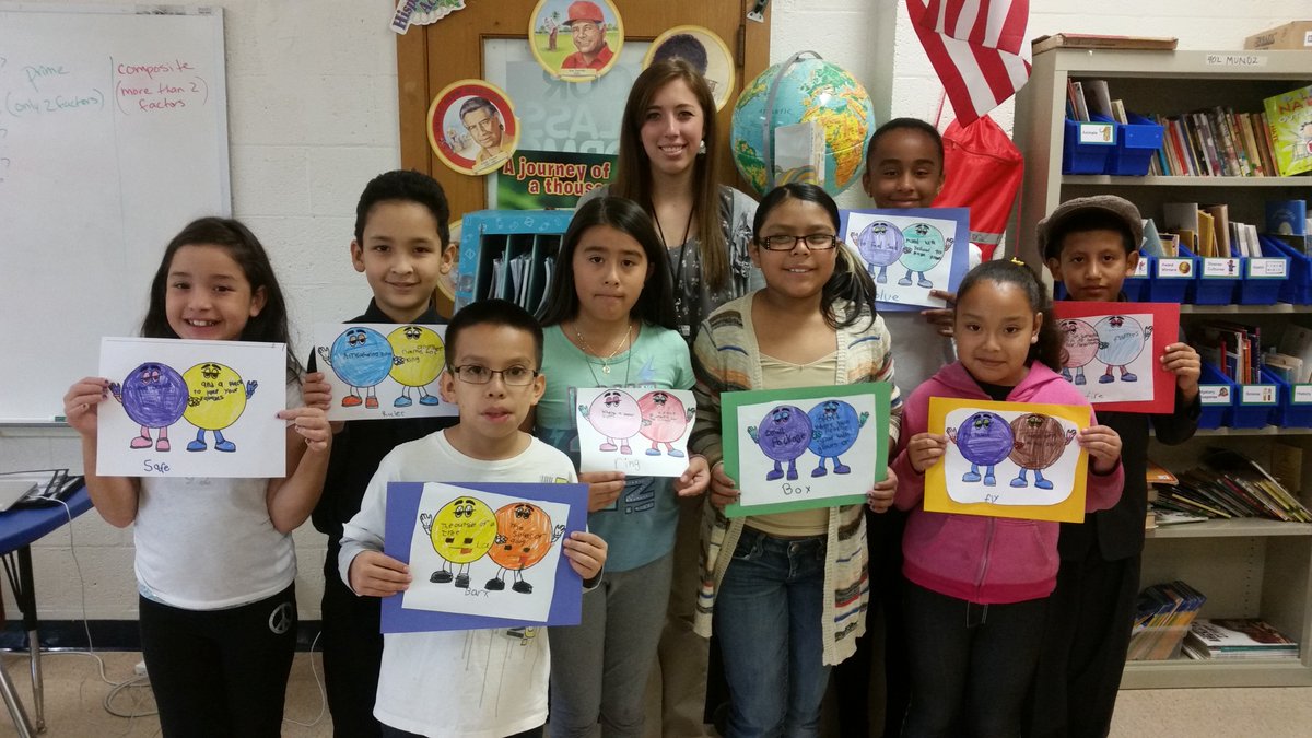 BilResource's tweet photo. Ms. Schefske and the 4th grade class finished working on M&amp;Ms (homographs). https://t.co/2E7TOF67t6