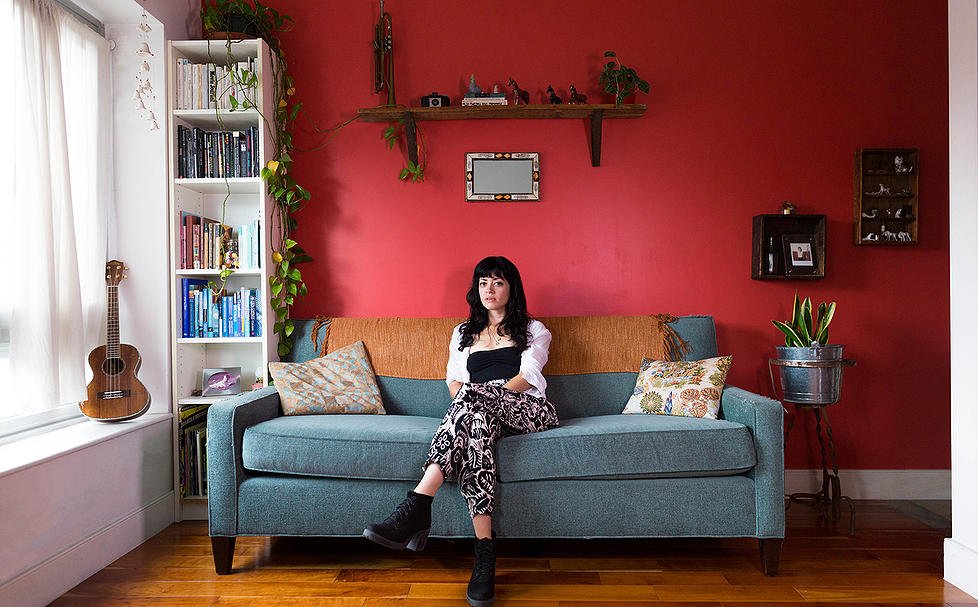SkeyinHQ's tweet photo. Check out #TheUnlockedDoor profile on a hip, colorful apartment in Williamsburg, #Brooklyn! https://t.co/Jl28G6XgWw https://t.co/SNQd01svfB