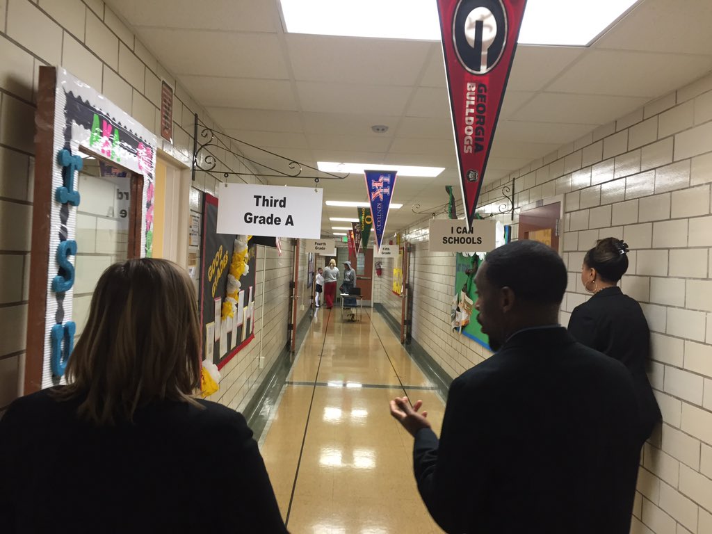 IndyOEI's tweet photo. Touring #Indyprep this morning! @ICANSCHOOL https://t.co/1XOAI0TB7u