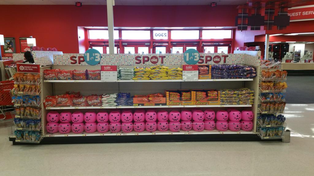 Getting ready for halloween at T96 #G391drivingsales