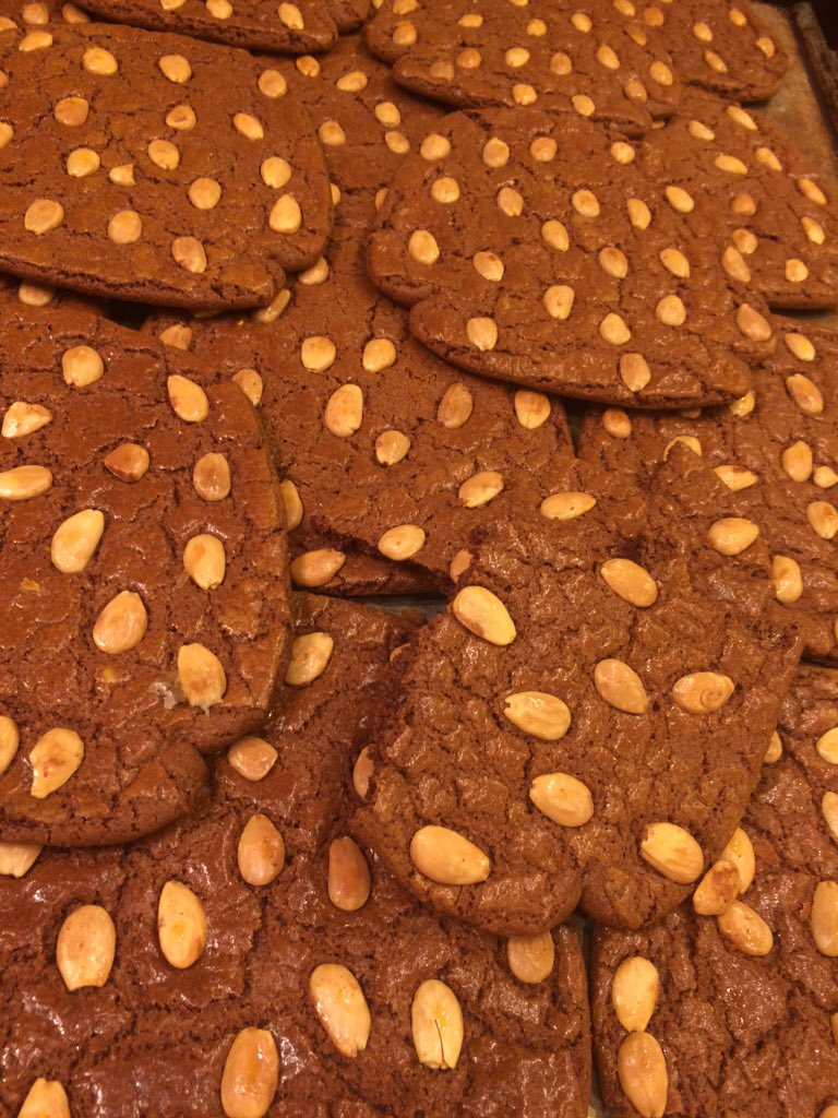 De lekkerste speculaas brokken van Nederland.
Weer de 1e prijs gewonnen.