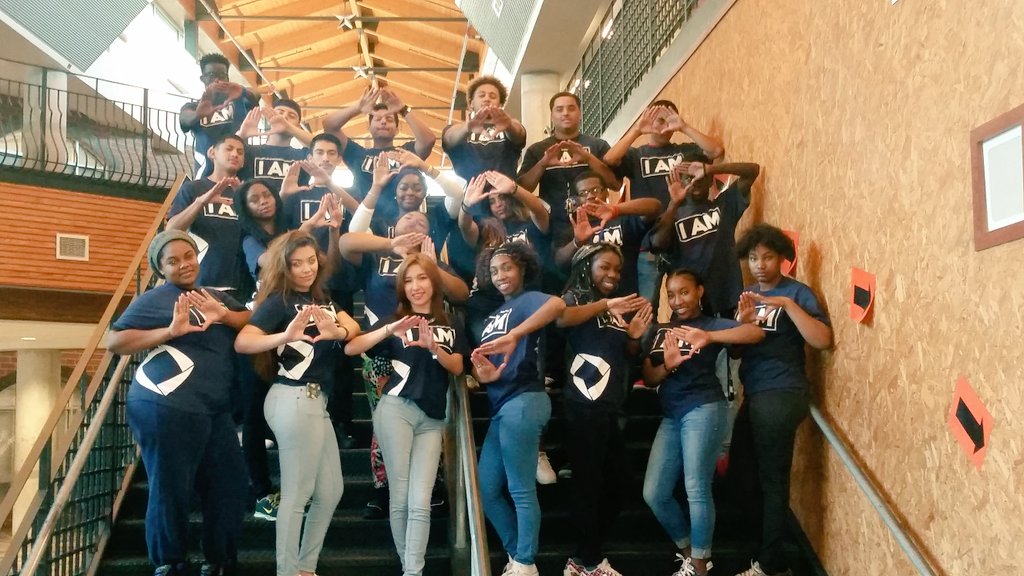 DekaneyDECA1's tweet photo. #TexasDECA #DHSDECA #DekaneyW #CTESpringISD #DECAMONTH #BEDECAEPIC
Dekaney HS Wildcat are EMERGING LEADERS! https://t.co/ptjttFIZeJ
