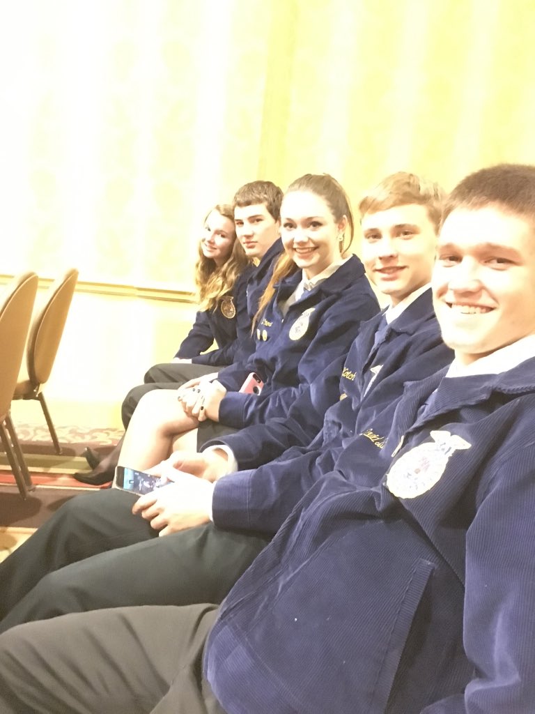 boonsboromdffa's tweet photo. Representing Maryland and the Boonsboro FFA Chapter at the Ag Issues competition. Bobby, Zach, Hannah, Nick, Dani https://t.co/NobOoaWRav