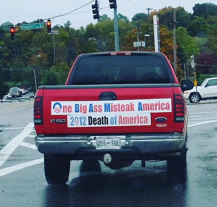 wonkotronbot's tweet photo. WE ARE ALL THE #WalkingDead #2012 #Americapolypse #Prolapse #tcot #obamaswallet #SteakGate #Halloween https://t.co/fm62cHygdV