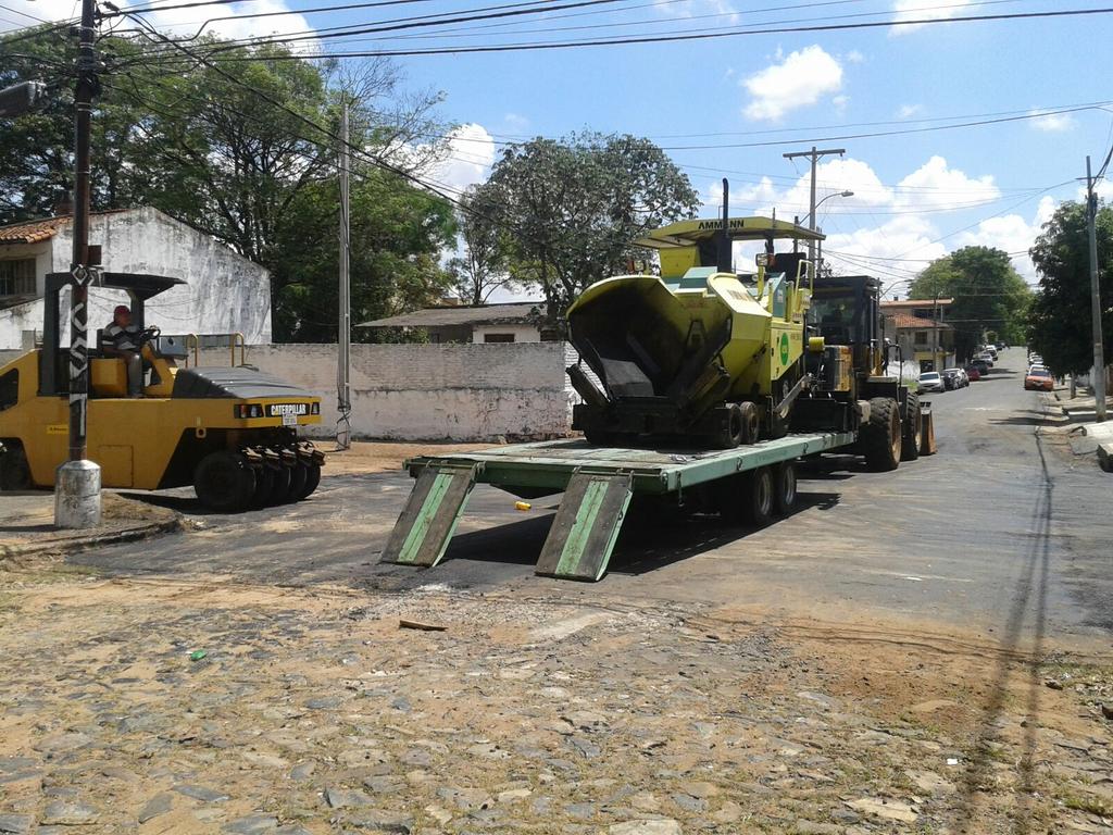 asu_transito's tweet photo. India Juliana y Suarez  recapado en el lugar @AsuncionMuni @HugoRamirezANR @AsuBacheando @MRehnfeldt @CVAmediosPY https://t.co/W640wEi0M8