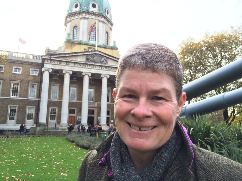 SancroftRS's tweet image. What @AshsHistory teachers @ASHS_Harleston do in their holiday #iwml