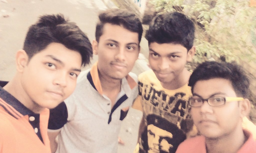 prasantag67's tweet photo. # puja2k15 https://t.co/mVnM9lGvIi