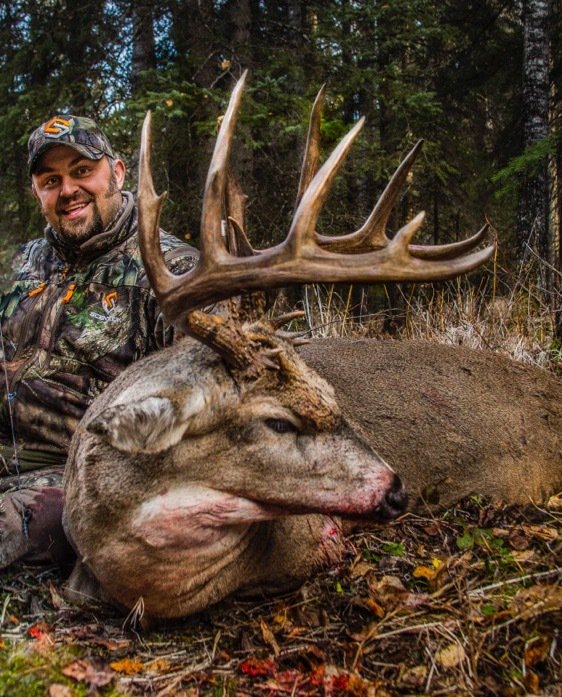 OUTDChannel's tweet photo. Booyah!!! Congratulations to @RealCBrackett on bagging his Biggest Buck w/ a Bow in #Saskatchewan! #Bowhunting https://t.co/9hugYdFwVV
