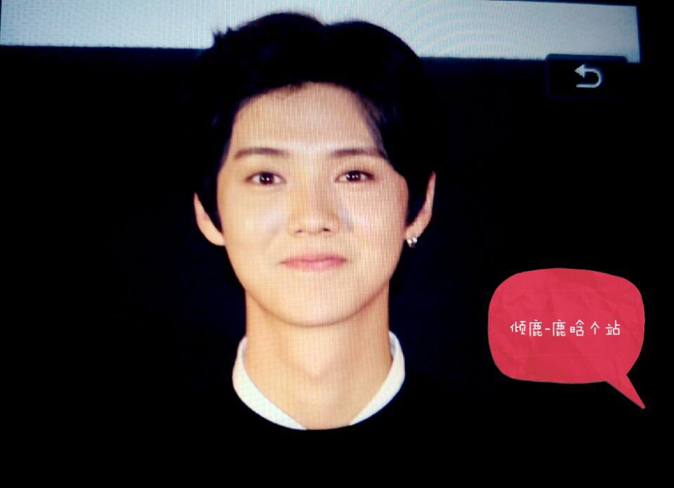 eternallydeer's tweet photo. 151028 #LUHAN - The Witness Premiere Red Carpet [preview3p]
#LuhanWitnees #LuhanTheWitness  Goodnight ~ https://t.co/gchyFnPE1R