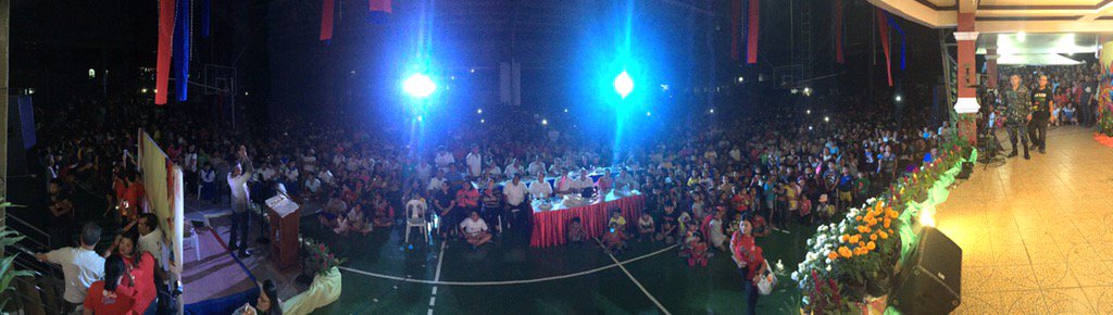 sheilajoyag's tweet photo. Wally & Jose Show is about to start here in Bailen! #SponsoredBy VG @jolorevilla ππ» #Sentenaryo #AlDub https://t.co/kDvsBBRU9t