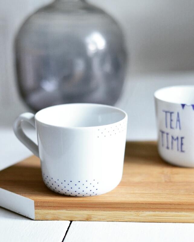 Blogatmosphere's tweet photo. #customiser des #tasses avec un #feutre spécial #porcelaine de chez @Cultura : https://t.co/bVAEQVWtxl #deco #Marabu https://t.co/CvMyVZDP1l