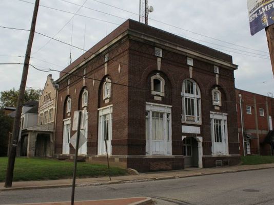 Recognize these Bardstown Road buildings? City wants to sell for commercial use cjky.it/1N6g3Gr
