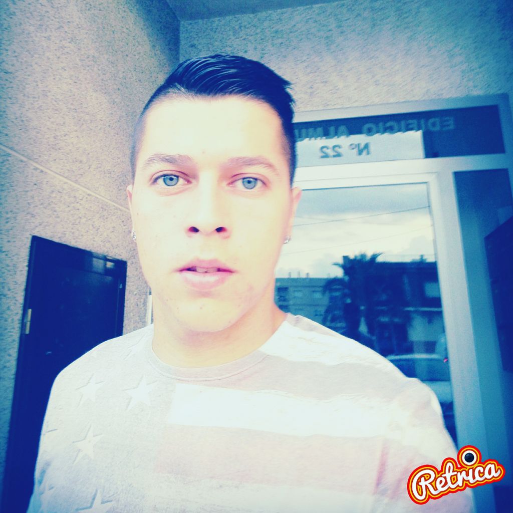 Piensa como adulto, sueña como niño, vive como joven y aconseja como anciano ! 😚🙈