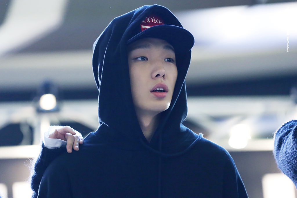 ontheflow_b's tweet photo. 📷 Index up 
분위기로 여의도를 씹어드셨지🤓
https://t.co/8CXEZuphzk
#바비 #BOBBY #김지원
#ontheflow https://t.co/BNkTN9mTgG