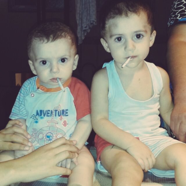 ElnurBzde's tweet photo. #Mehle uşağının 2 oğludur. Uje papalarının yolundan getməyə başlayıblar. 😂 #maraqli #mence #aztwi https://t.co/D4uqXw3WFP