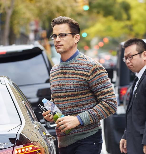BuzzFeedCeleb's tweet photo. Stop what you’re doing and worship these Matt Bomer pictures https://t.co/MojTsVlpe7 https://t.co/rO4mdwTKOG