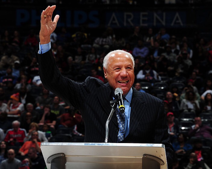 Happy birthday to Hall of Famer & honoree at our upcoming Philanthropy Awards Gala, Lenny Wilkens! 