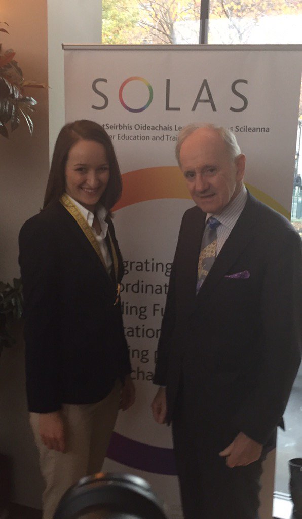 Local limerick TD <a href="/DanNevilleTD/">Dan Neville TD</a> with @Alina_Sile at <a href="/IrelandSkills/">IrelandSkills</a> reception organised by <a href="/SOLASFET/">SOLAS</a> #MeetEnda