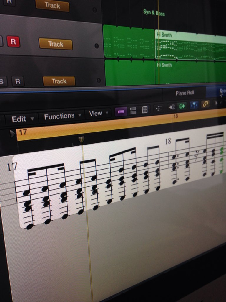weareTKDJS's tweet image. lol yea Logic let's write everything in score mode... #smh #producerproblems #logicproblems
