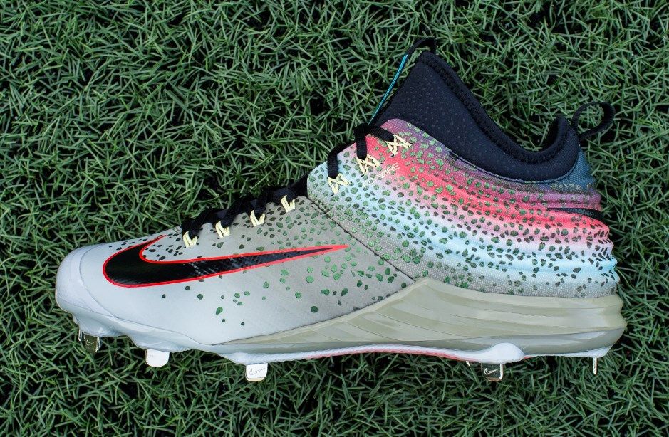 nike lunar trout 2