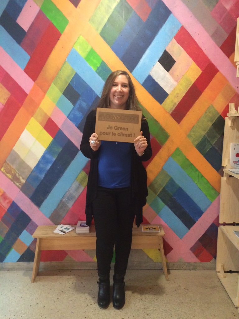 WoMa_Paris's tweet photo. À WoMa on dit #yeswegreen ! Cc @Yeswegreen @Greenraid @le_Parisien https://t.co/erVhxV4xwX
