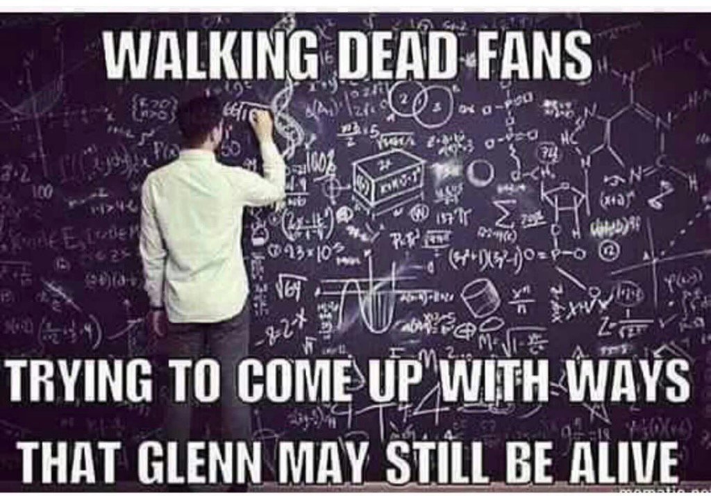 My life at this moment.... 🙍🏻😱😖 #TWD #TheWalkingDead
