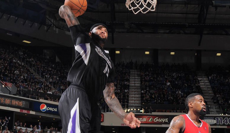 The Kings tip-off final season at @SleepTrainArena tonight vs the @LAClippers!
Preview » https://t.co/CDUQUMJkL4 https://t.co/GJv2HfYh7k