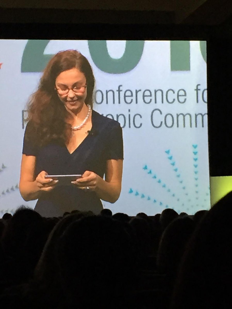 CharityDynamics's tweet photo. Loved seeing .@AshleyJudd here @ #bbcon2015!  #bbcon https://t.co/v444FDuu36