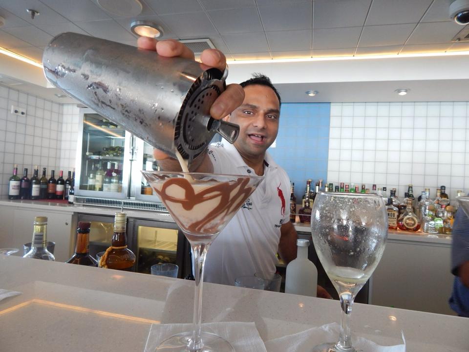 NovaStarCruises's tweet photo. It's #NationalChocolateDay! Chocolate made a great addition to a #dessert #cocktail for our passengers! https://t.co/PKKBPOzt6K
