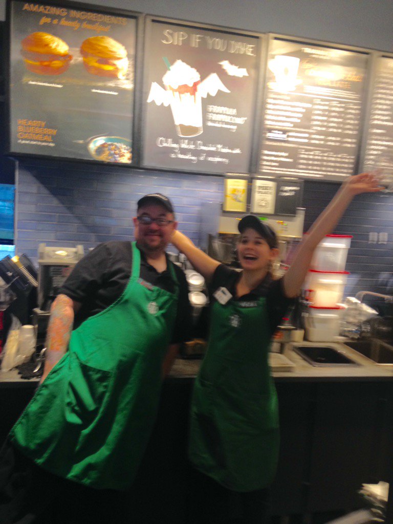 MiaNaumenko's tweet photo. @MichelePaul_ #Frappula ! https://t.co/DihhbfE55v