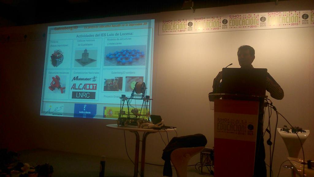FPelectroguada's tweet photo. #gutenberg3d. Proyecto colaborativo entre centros para la mejora de la enseñaza. Presentación en #SIMOEducacion2015 https://t.co/iyYDp2IEJi