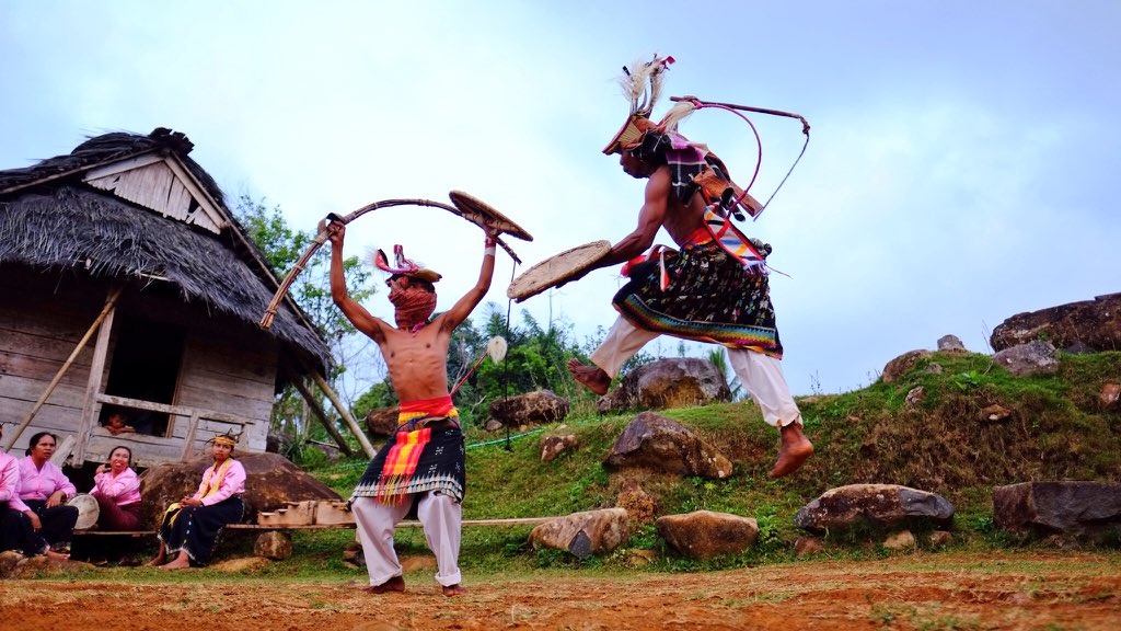 kristupa's tweet photo. Atraksi tari caci di Desa Melo, Manggarai Barat, Flores, NTT
#FNhunting @FotograferNet https://t.co/GUcHrBIFTT