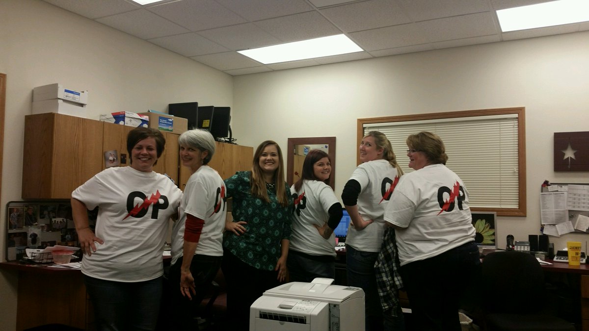 OfficePracticum's tweet photo. Thank you NW Pediatrics! You were amazing during your Go Live. #keepcharting #greatlearners #yourtshirtsrockedit https://t.co/HhBDQkeflG