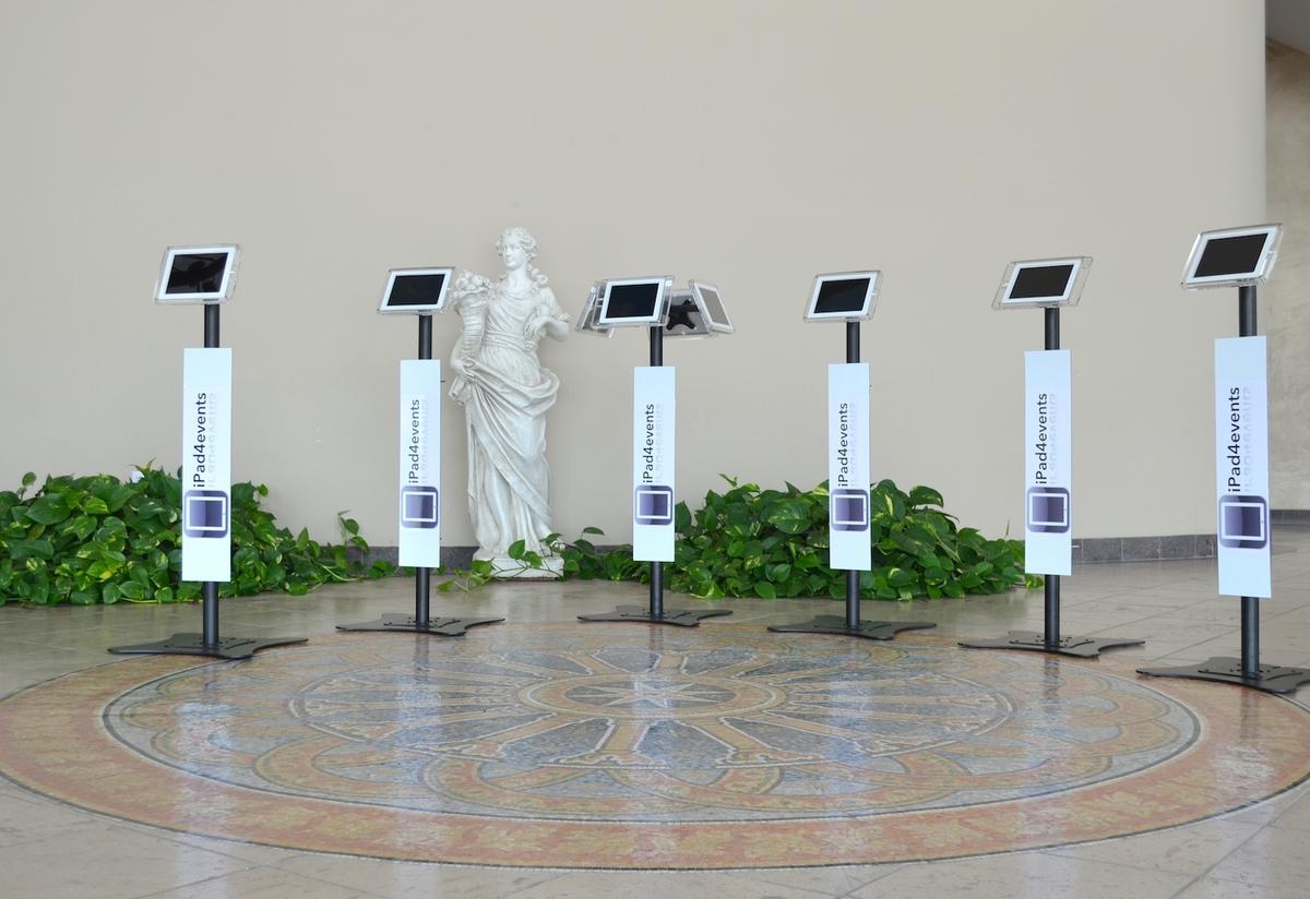 Lounge4Events's tweet image. Ipads for #CorporateEvents &amp;amp; #Tradeshows! These stands will make you stand out! #Lounge4Events #EventProfs #BizBash
