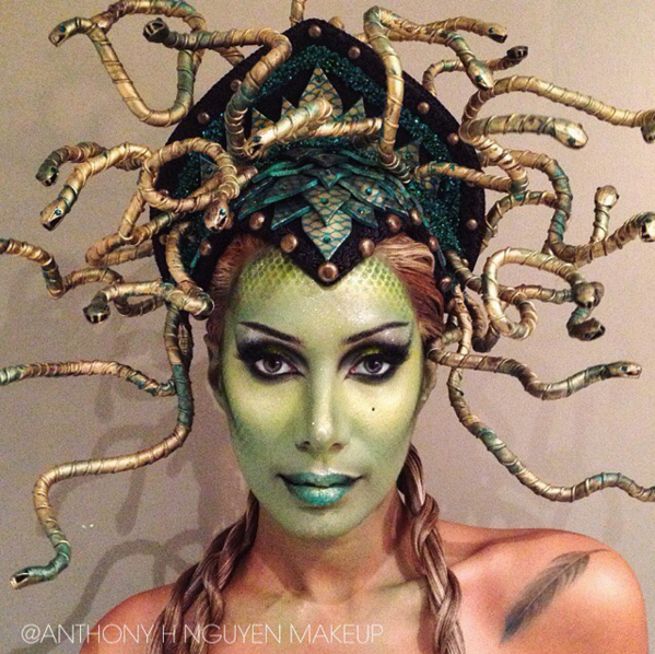 Fordampe elite Snuble House of Lashes on Twitter: "Amazing medusa makeup by @anthonynguyenmakeup  on @leonalewis ✨ using our #iconiclashes &amp; #boudoirlashes 🐍 #halloween  https://t.co/6hF9Xsa1VG" / Twitter