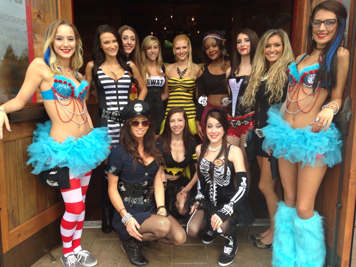 Best 25 Twin costumes ideas on Pinterest | Friend halloween ... Best 25 Twin costumes ideas on Pinterest | Friend halloween ...