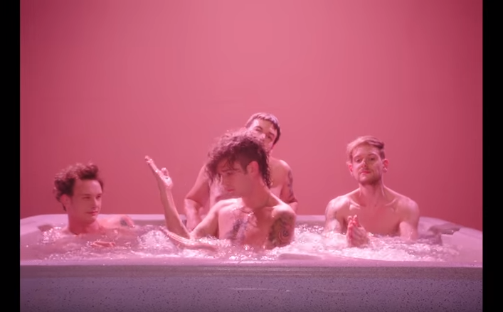 louisbrained's tweet photo. #ThoughtsAbout #LoveMeMusicVideo George is so over with Matty lol https://t.co/iElUkyDzcO