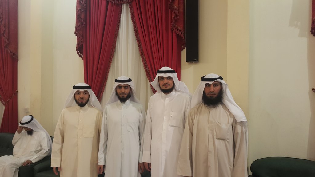 Alfalmanki's tweet photo. صورة لأعضاء قائمة الاتحاد الاسلامي .
فرحان المعلث
ضيف الله الميموني
عياد الشلاحي
فهد البرازي
#جمعية_صباح_الناصر https://t.co/99yrihLXSr